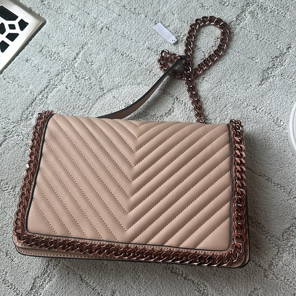 Aldo Greenwich Handbag pink quilted chevron pattern with rose gold chain NWT - Picture 12 of 12
